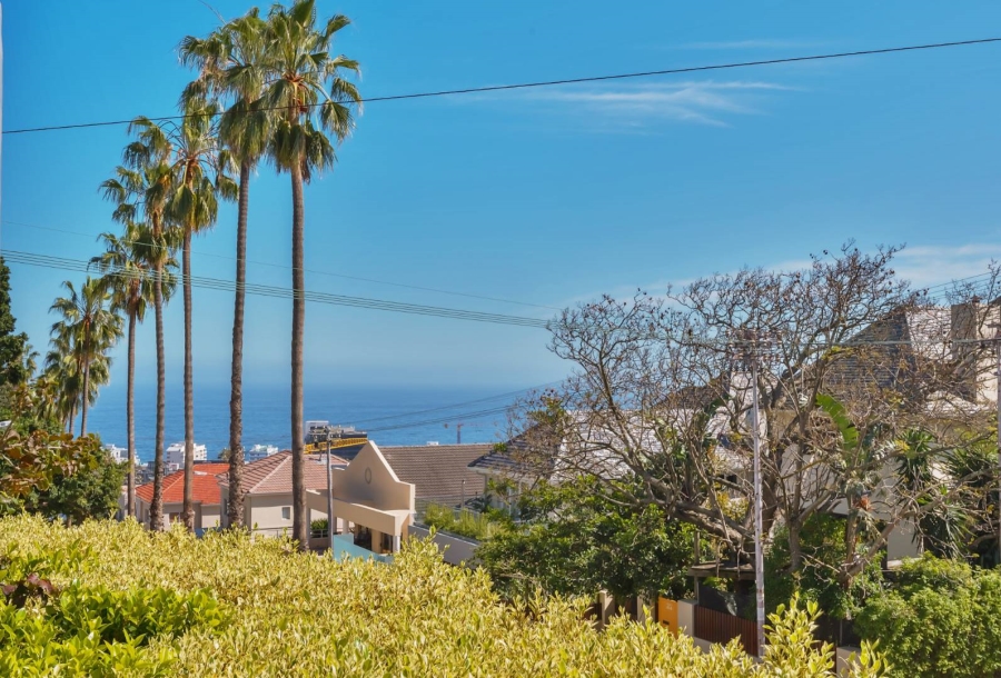 To Let 3 Bedroom Property for Rent in Fresnaye Western Cape